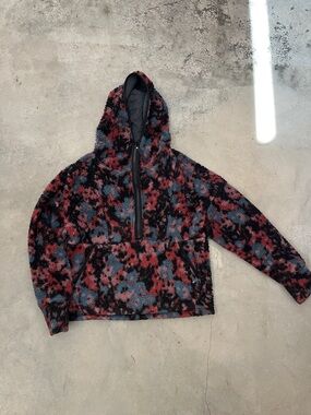 Prana Women’s Fuzzy Hoodie Pullover in Black, Rust & Teal Small